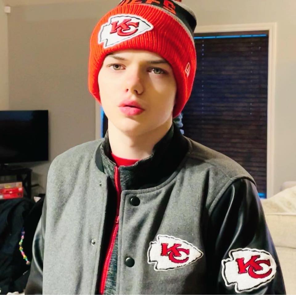 Luke at 16